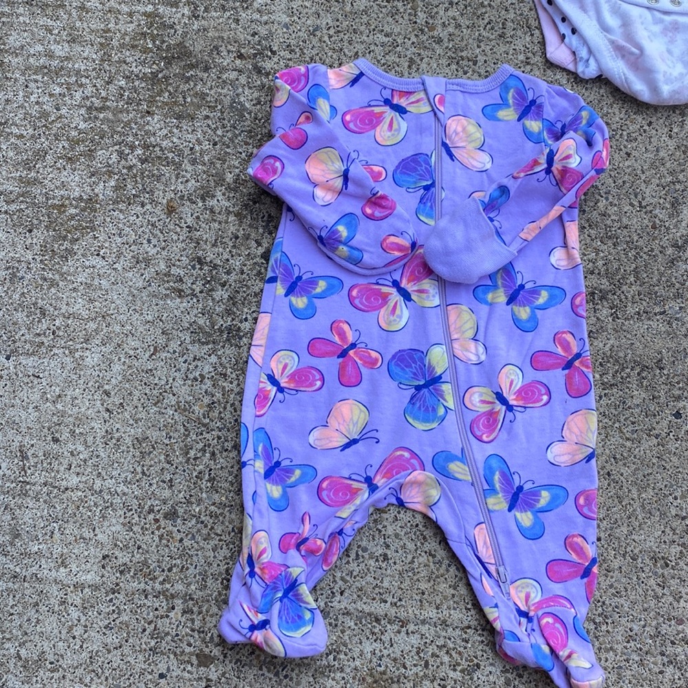Baby clothes